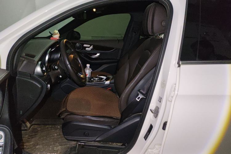 Used Mercedes-Benz GLC 2017 GLC 260 4MATIC Luxury Model