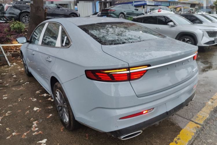 Used Geely Auto Preface 2025 Dongfang Yao 1.5TD Fuyao Edition
