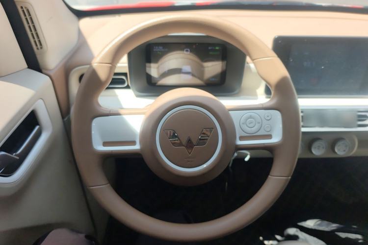 Used Wuling Hongguang MINIEV 2024 3rd Generation 215km Advanced Version Steering Wheel