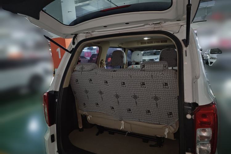 Used Wuling Hongguang 2019 1.5L S Basic Version China VI Standard LAR Trunk