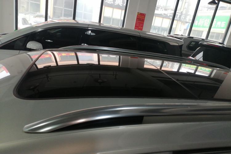 Used Volkswagen Tiguan L 2018 330TSI Automatic Two-Wheel Drive Luxury Edition