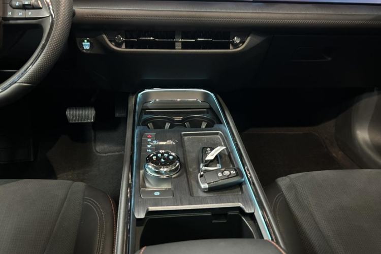 Used Ford Mondeo 2024 2.0T E-Hybrid Sport Edition ST-Line
