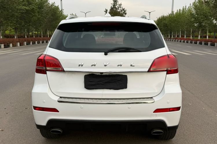 Used Haval H2 2016 Red-Label 1.5T Manual Two-Wheel Drive Luxury Model