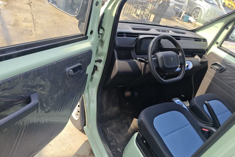 Used REACH MINI Truck 2023 140km Long Wheelbase Van Ambition Version Driver Seat