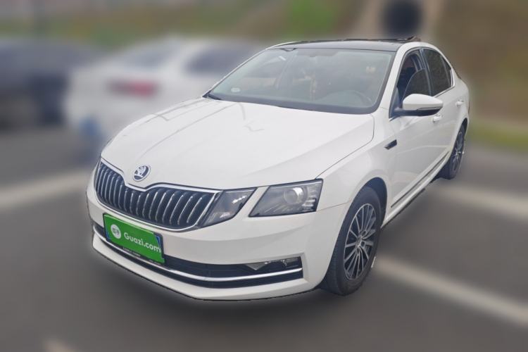 Used Skoda Octavia 2018 1.6L Automatic Luxury Edition