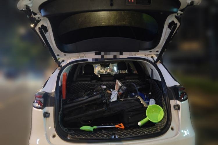 Used BYD Tang New Energy 2018 DM 2.0T All-Wheel Drive Smart Connectivity Luxury Model 7 Seats China V Emission Standard