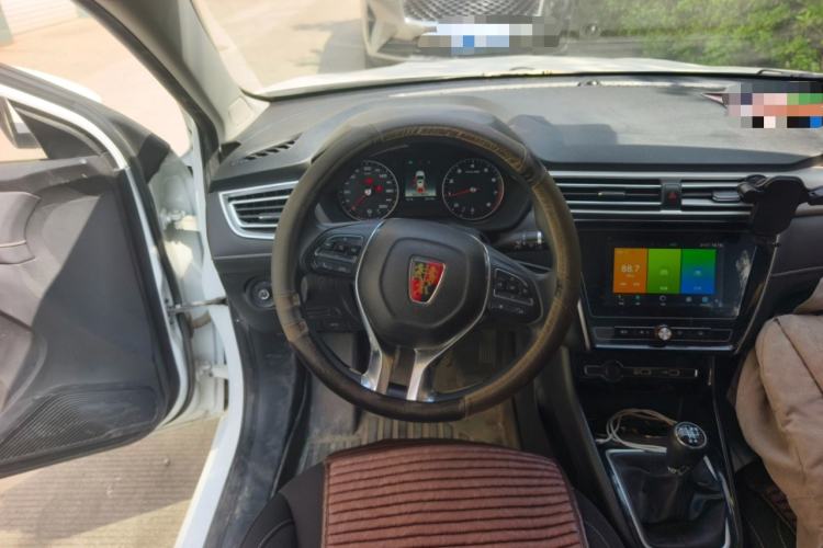 Used Roewe i5 2020 1.5L Manual 4G Connect Luxury Edition Steering Wheel