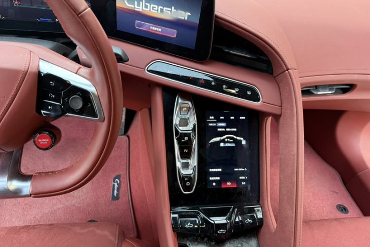 Used MG Cyberster 2024 520 km Legendary All-Wheel-Drive Version
