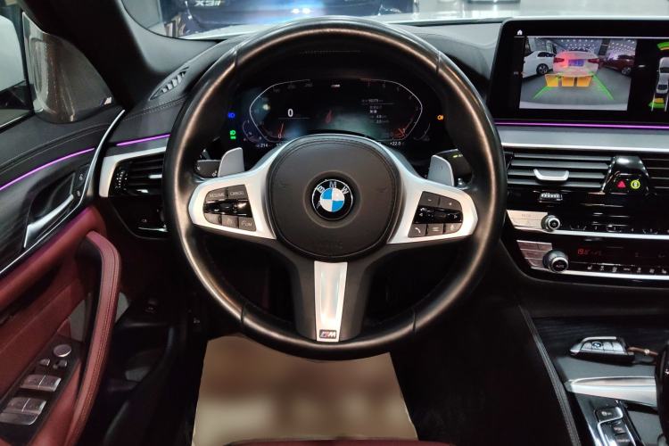 Used BMW 5 Series 2022 Second Facelift 530Li Leading Edition M Sport Package Steering Wheel