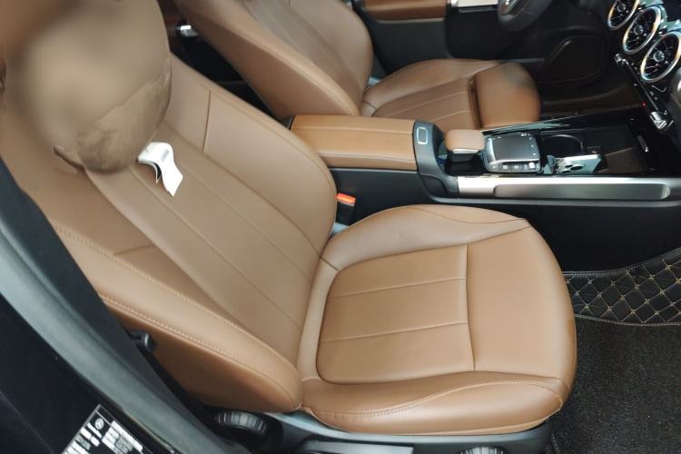 Used Mercedes-Benz GLB 2023 GLB 200 Dynamic Edition Right Front Seat