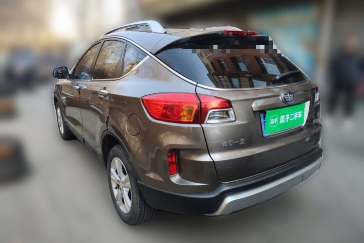 Used Bestune X80 2015 1.8T Automatic Flagship Model Rear Left 45 Deg