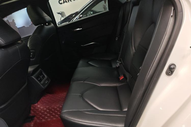 Used Toyota Avalon 2019 2.0L Luxury Edition China VI Standard
