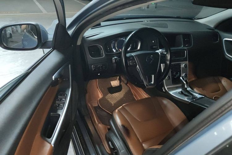 Used Volvo S60 2017 S60L T4 Smart Range Edition