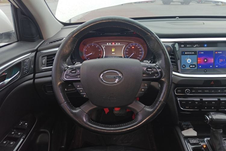 Used GAC Trumpchi GS7 2017 320T Two-Wheel-Drive Luxury Smart Connectivity Model
