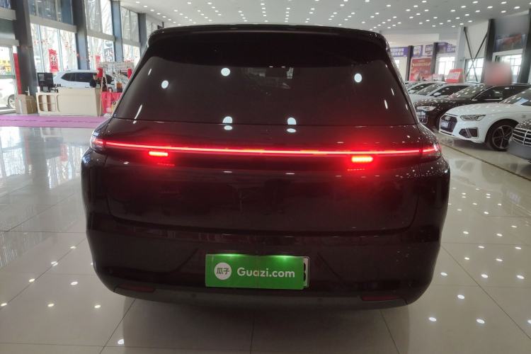 Used Li Auto L8 2023 Pro Model
