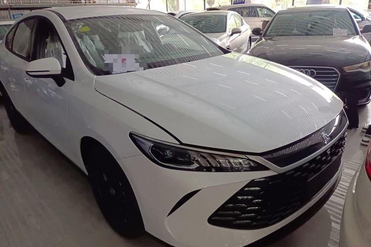 Used BYD Qin PLUS 2025 DM-i Smart Drive 55KM Leading Model