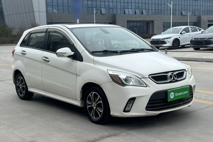 Used BAIC Senova D20 2015 Hatchback 1.5L Manual Leshang Version
