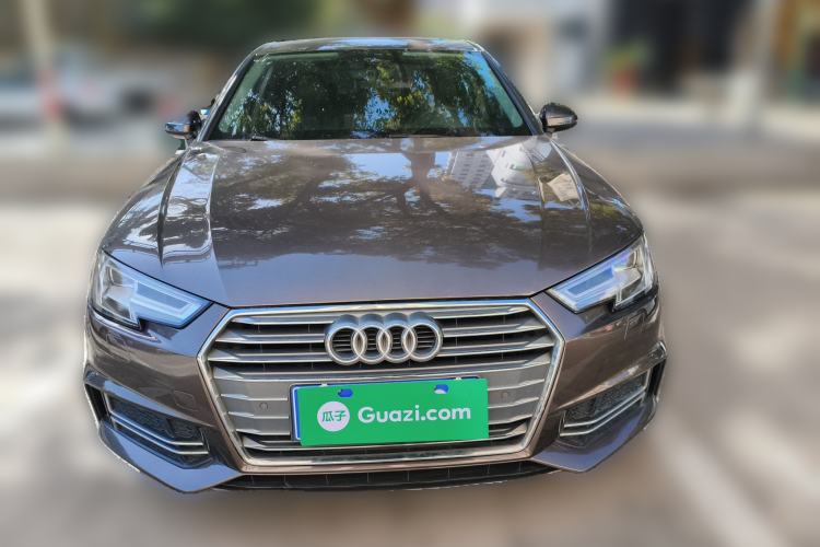 Used Audi A4L 2017 Plus 40 TFSI Sport Model
