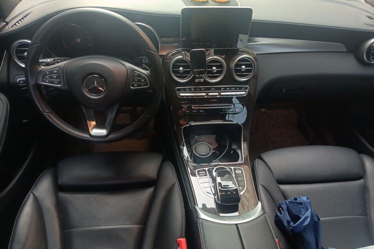 Used Mercedes-Benz GLC 2019 GLC 260 L 4MATIC Luxury Model
