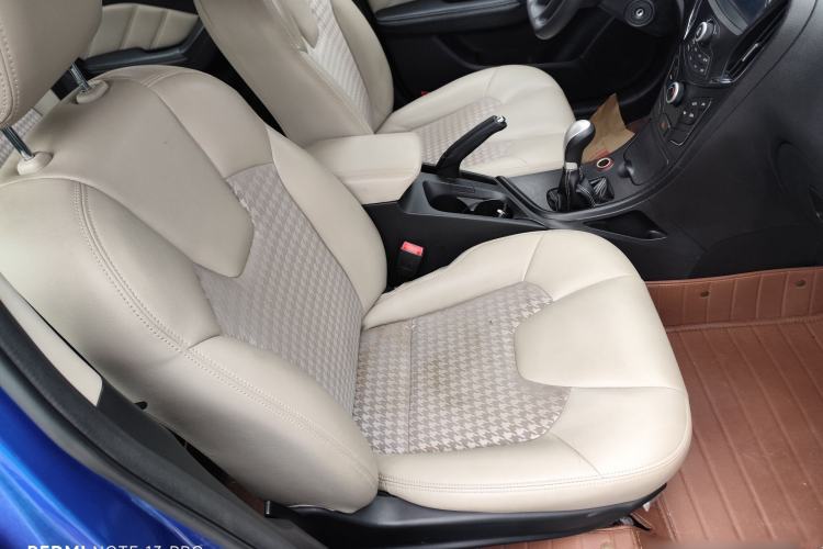 Used GAC Trumpchi GA3S Vision 2014 1.6L Manual Luxury Edition