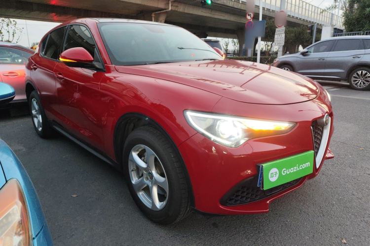 Used Alfa Romeo Stelvio 2017 2.0T 200HP Elite Edition
