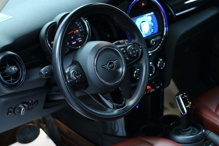 Used MINI MINI 2018 1.5T ONE PLUS
