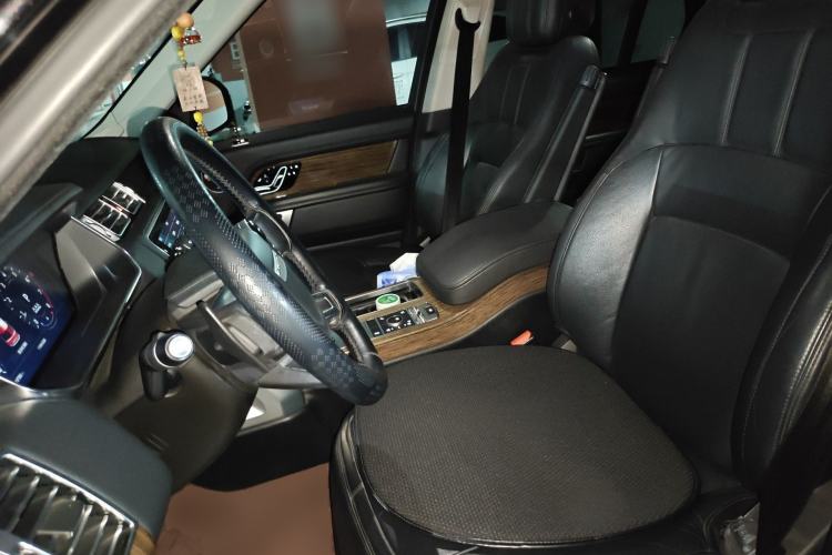 Used Land Rover Range 2018 3.0 SC V6 Grand Edition Left Front Seat