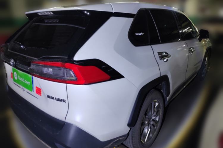 Used Toyota Wildlander 2022 2.0L CVT Two-Wheel Drive Luxury PLUS Edition