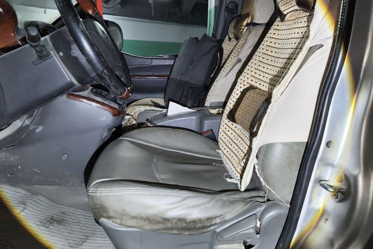 Used FORTHING Lingzhi 2014 M5 Q3 2.0L 7-seat Long-wheelbase Luxury Model