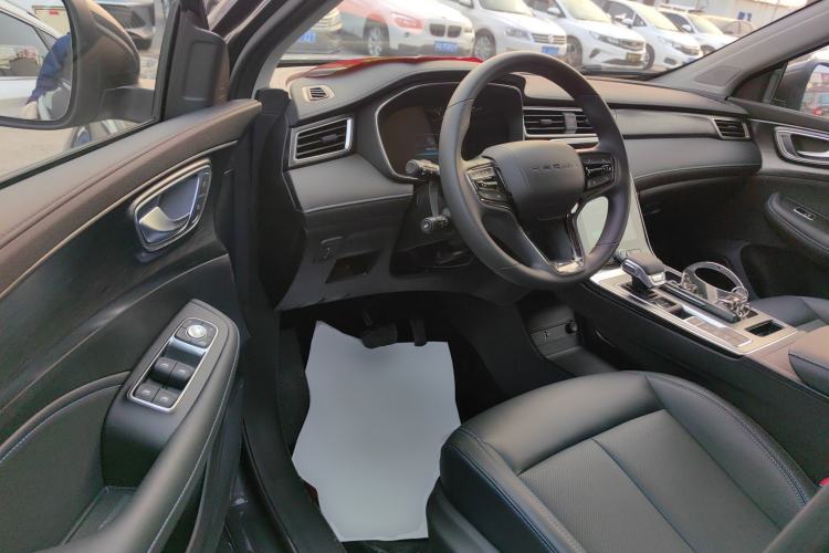 Used Roewe RX5 2025 PLUS 330TGI Automatic Trendsetting Smart Edition Driver Seat