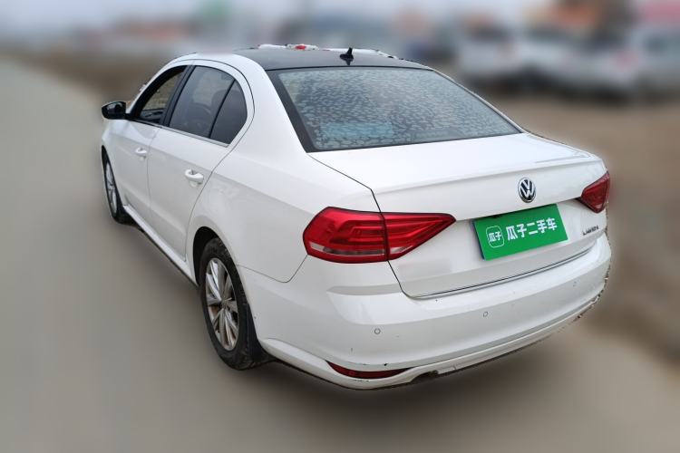 Used Volkswagen Lavida 2017 1.6L Automatic Comfort Edition
