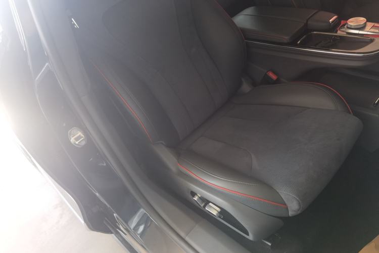 Used ARCFOX Alpha S 2022 HI Version Advanced Edition Right Front Seat