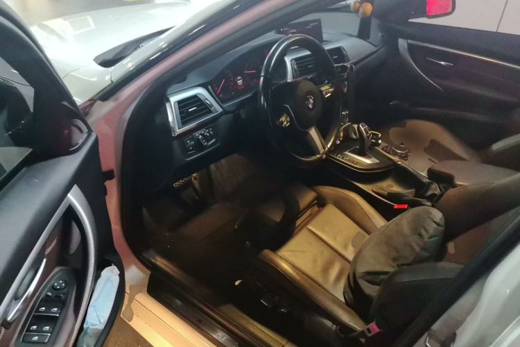 Used BMW 3 Series 2019 320i M Sport Night Edition
