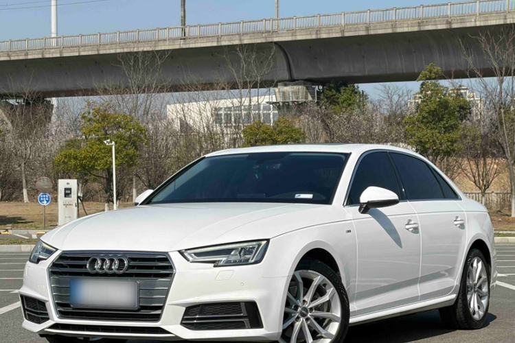 Used Audi A4L 2018 30th Anniversary Edition 40 TFSI Fashion Model