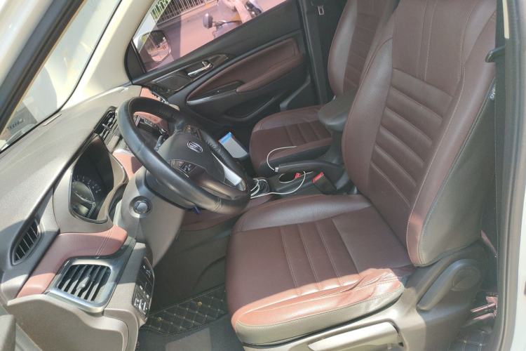 Used CHANGAN Lingxuan 2017 1.5T Manual Joyful & Happy Model Left Front Seat