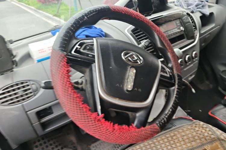 Used SAIC MAXUS Xintu V80 2021 2.0T Manual Classic Aoyuntong Short Wheelbase Ultra-Low Roof 5/6-Seater