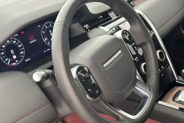 Used Land Rover Discovery Sport 2020 249 PS R-Dynamic Performance Edition Steering Wheel