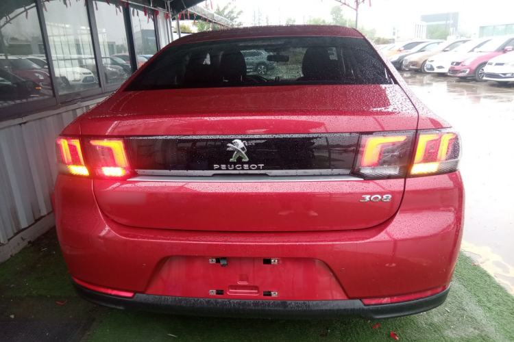 Used Peugeot 308 2018 1.6L Automatic Luxury Edition

