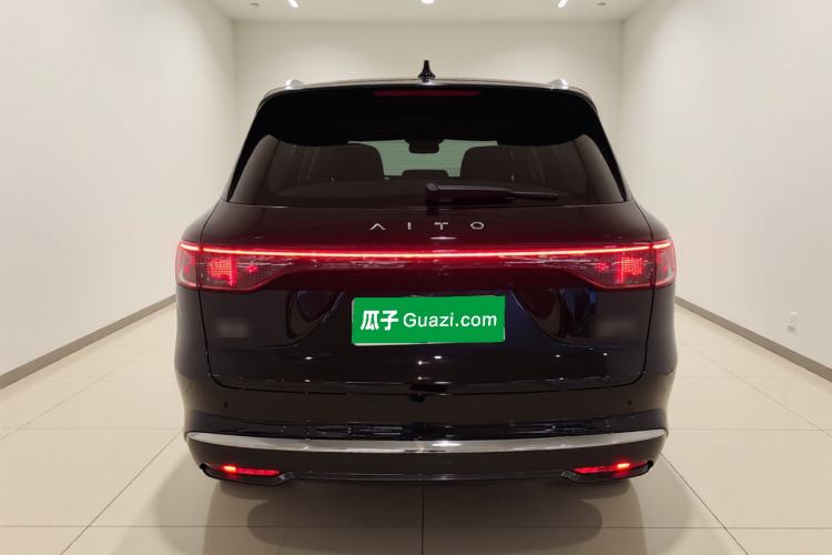 Used Hima AITO M8 2025 Extended-Range Max+ Version 53.4 kWh 5-Seater Edition Rear