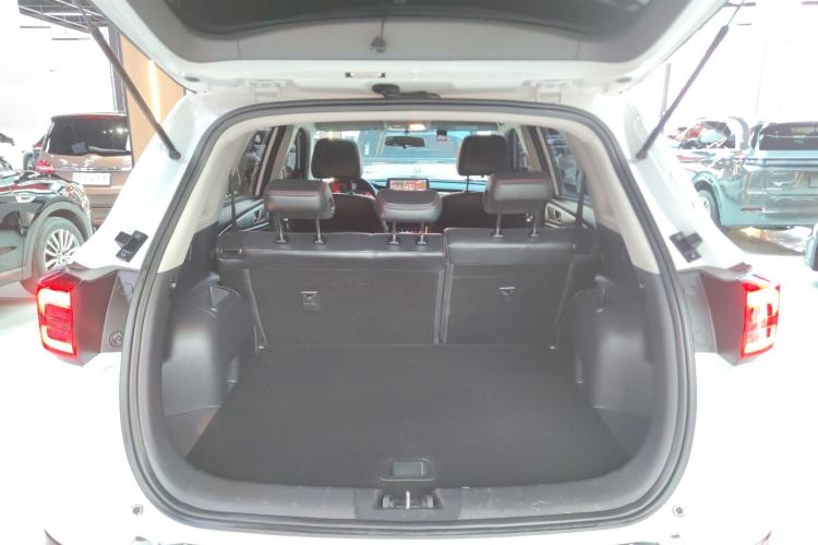 Used CHANGAN CS75 2020 280T DCT Luxury Model China VI Standard Trunk