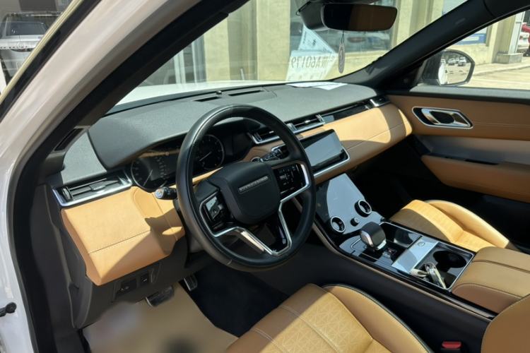 Used Land Rover Range Velar 2023 250 PS Ebony Black Limited Edition Interior 8