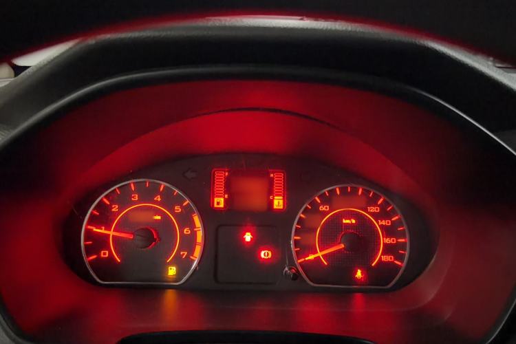 Used Wuling Hongguang V 2022 1.5L Jingqu Version Hydraulic Power Steering LAR Instrument Cluster