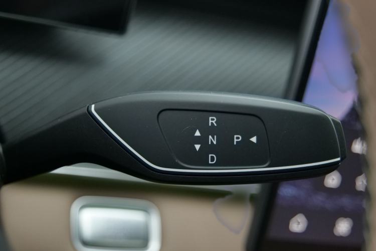 Used Chery Tiggo 8 L 2024 2.0T Two-Wheel Drive Luxury Edition 5 Seats