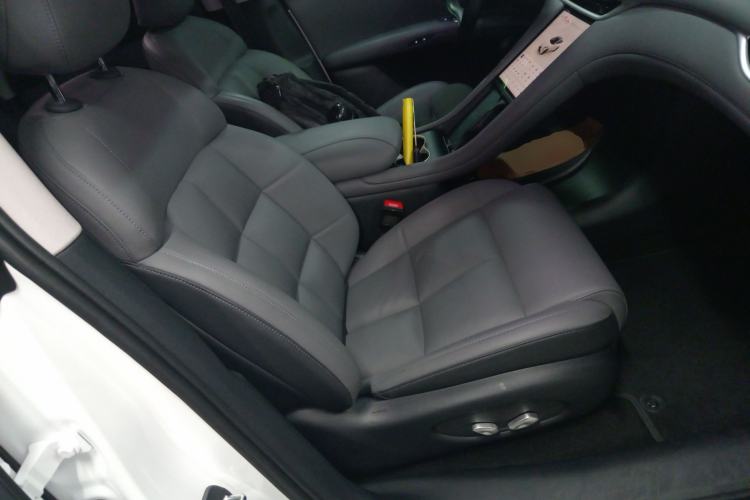 Used IM LS6 2023 Max Long-Range Version
