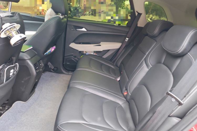 Used Baojun 530 2018 1.5T DCT Flagship Version China V Emission Standard Left Rear Seat