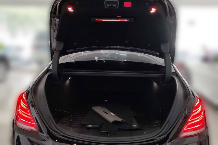 Used Mercedes-Benz S-Class 2016 S 320 L Luxury Model Trunk