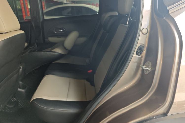 Used Honda XR-V 2015 1.8L VTi CVT Luxury Edition
