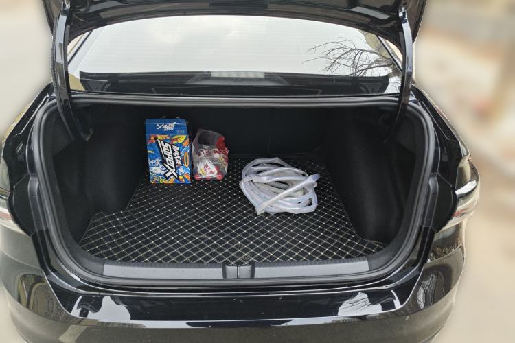 Used Volkswagen Lavida 2023 New Sharp 1.5L Automatic Excellent New Edition