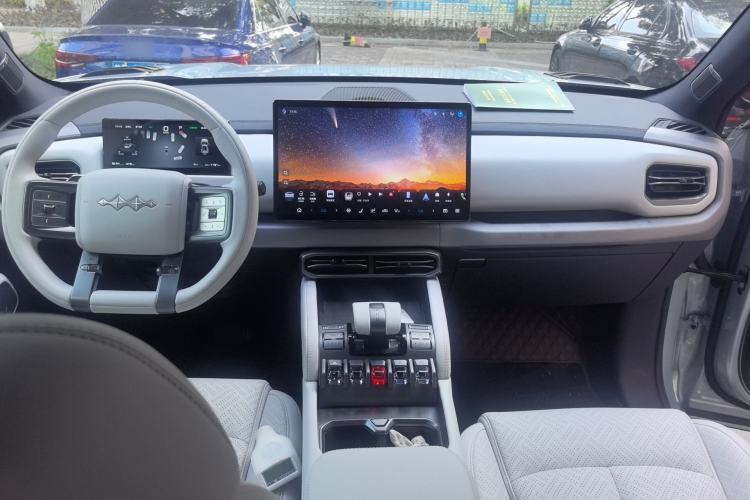 Used Formula Leopard Titanium 3 2025 501KM All-Wheel Drive Intelligent Driving Ultra Version