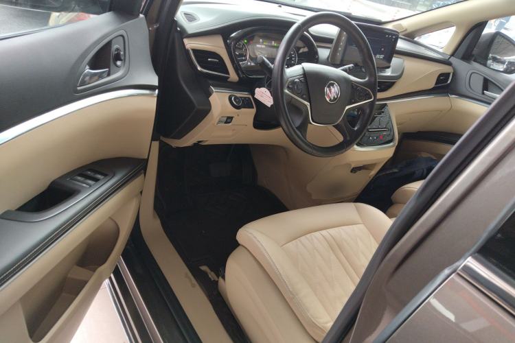 Used Buick GL8 2023 Land Executive Class 652T Luxury Model